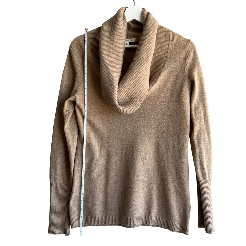 Banana Republic Merino Wool Cashmere Cowl Neck Sweater Tan S/884210-01 Medium